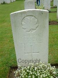 Etaples Military Cemetery - Ball, Sidney Haskell